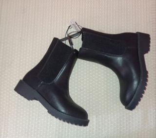 Botines CHILSEA  a estrenar con etiqueta
