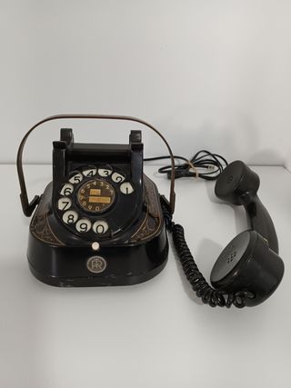 Teléfono de época 
