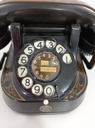 Teléfono de época 