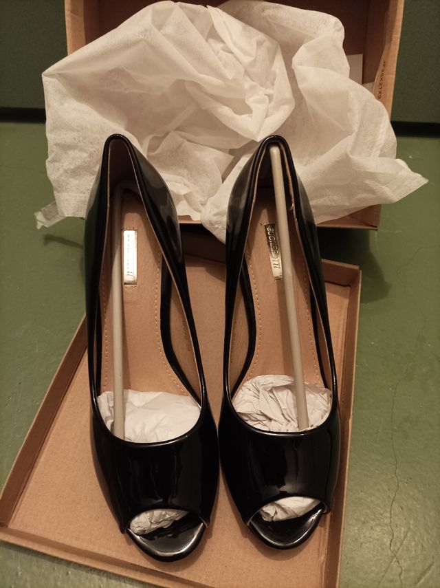 Zapato tacón fiesta.