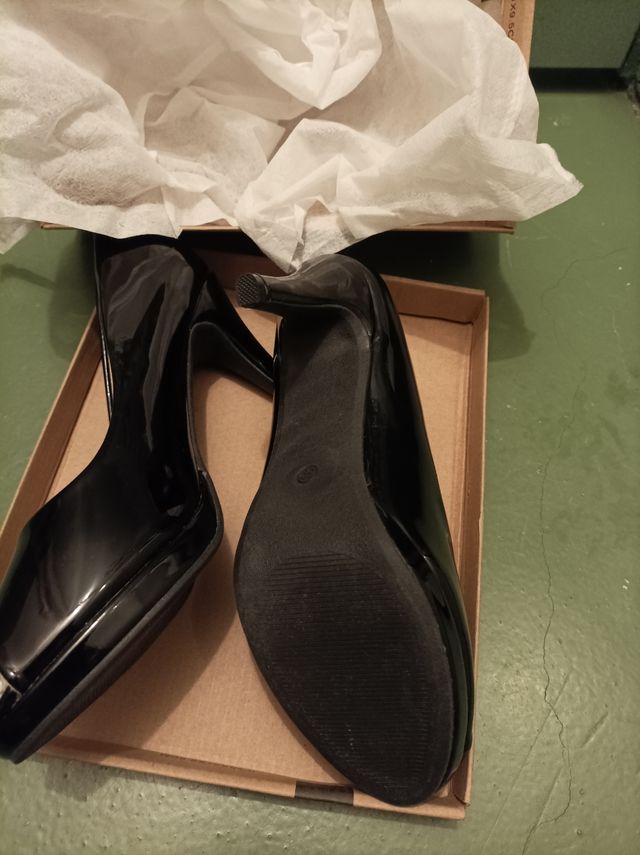 Zapato tacón fiesta.