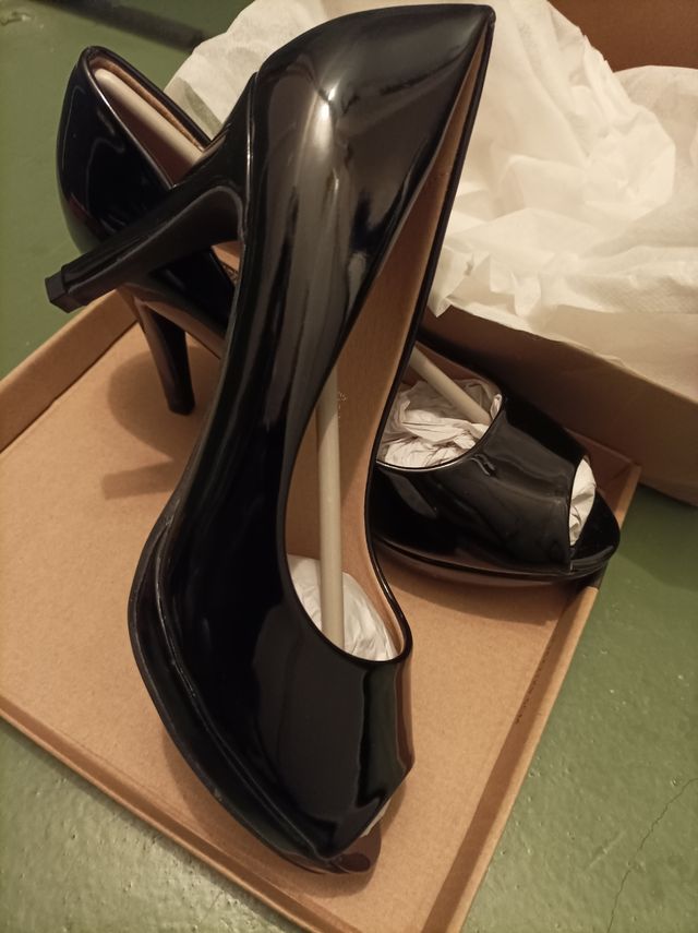 Zapato tacón fiesta.