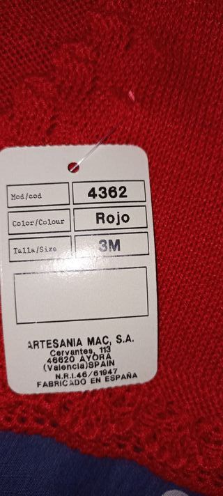 Chaqueta. Bebé. Niña. 3 meses. Roja. Nueva. Sin es