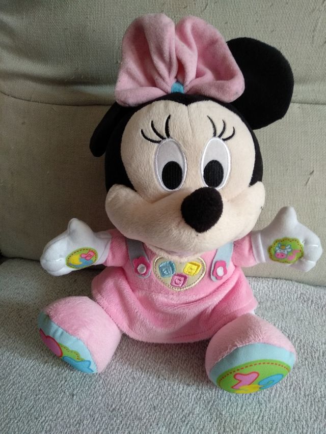 Perrita Fisher Price y Minnie de Clementoni
