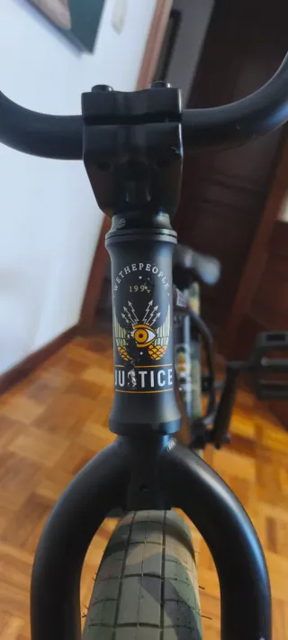 BMX WETHEPEOPLE JUSTICE NEGRA 20.75"