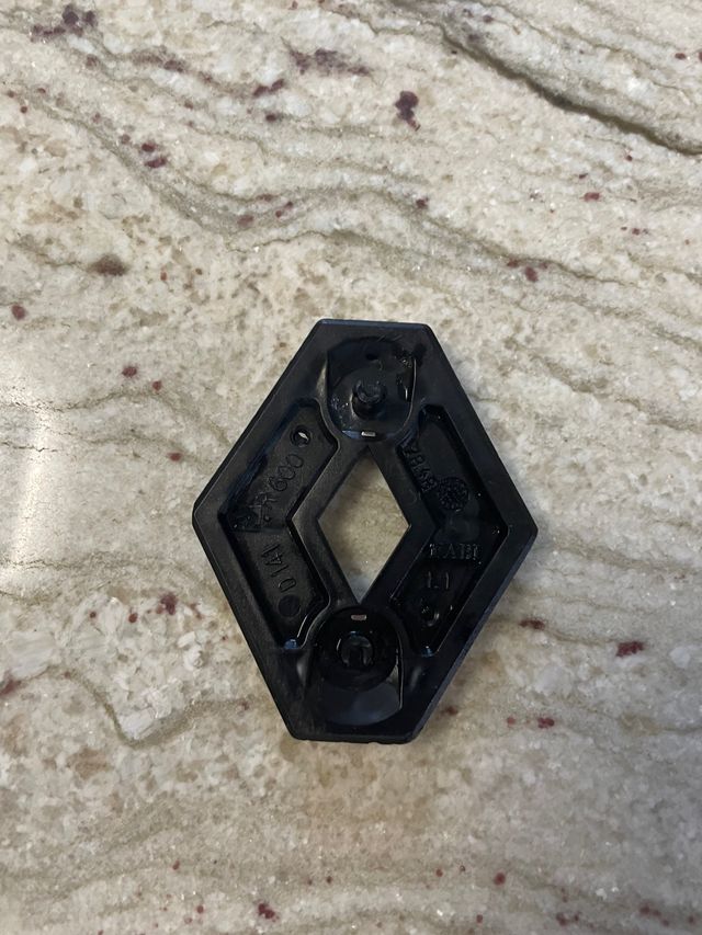 Emblema original rombo renault metálico