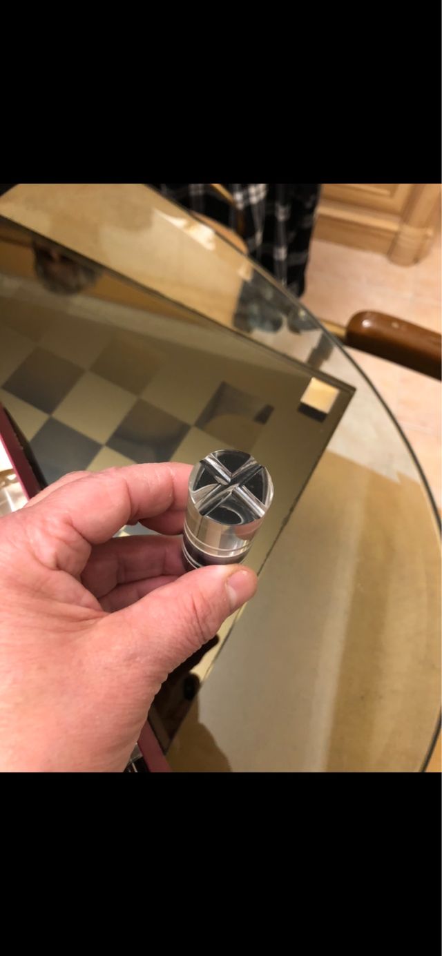 Ajedrez de cristal y metraquilato