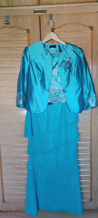 💕 Traje