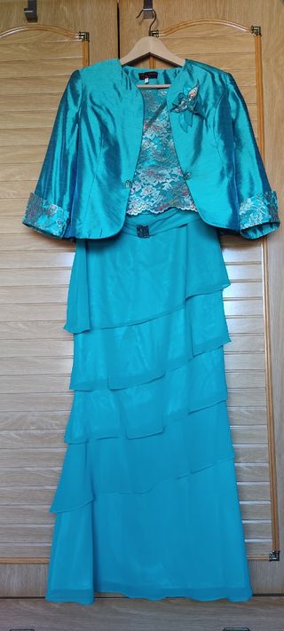 💕 Traje