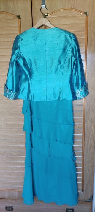 💕 Traje