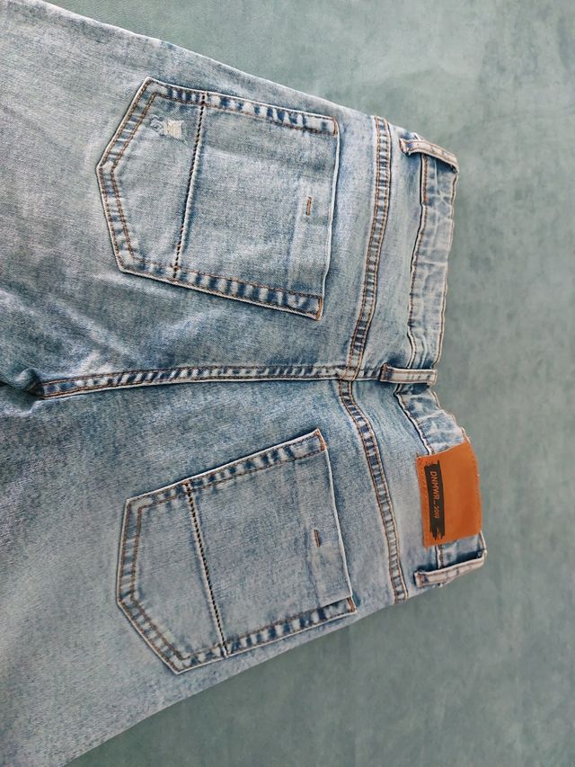 Pantalón chico, talla 13-14