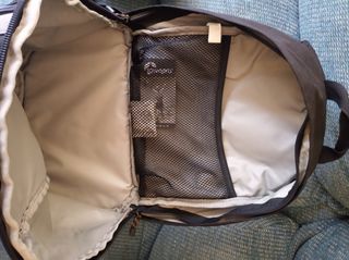 Cámara Nikon D60 + complementos