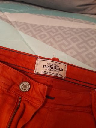 Pantalón rojo hombre Springfield