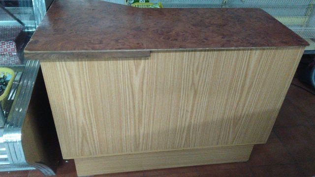 mostrador rinconera supermercado