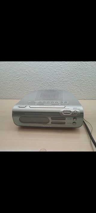 Radio despertador marca sonic