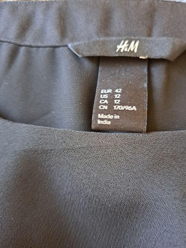 vestido negro para evento