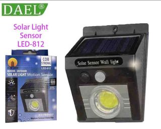 Luz de pared solar  5W con sensor