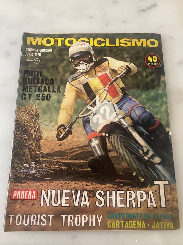 Lote de revistas de motociclismo antiguas.