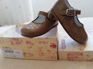 Zapatos vestir niña piel