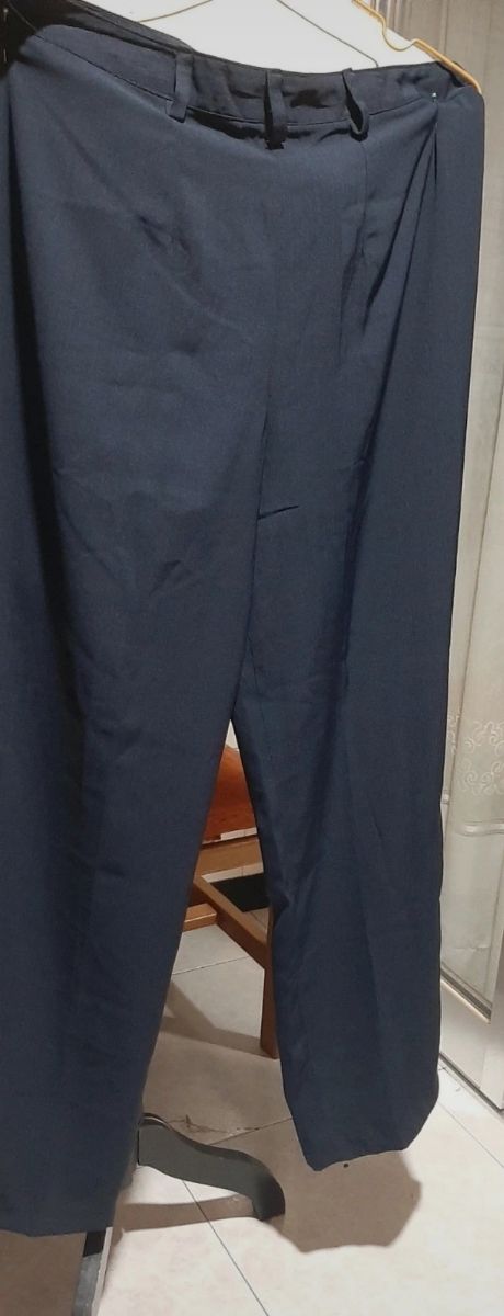 pantalon señora clásico azul marino. t 54
