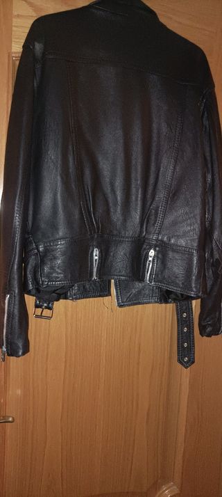 Cazadora de cuero talla 46