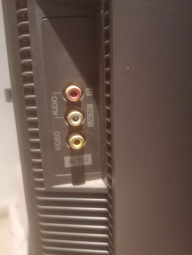 Tv LG 37pg con DVD SONY y equipo de sonido SONY