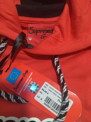 Sudadera con capucha. Supreme Grip 