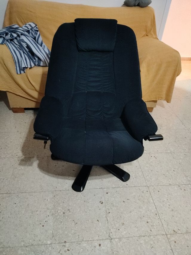 Sillón giratorio .tengo dos