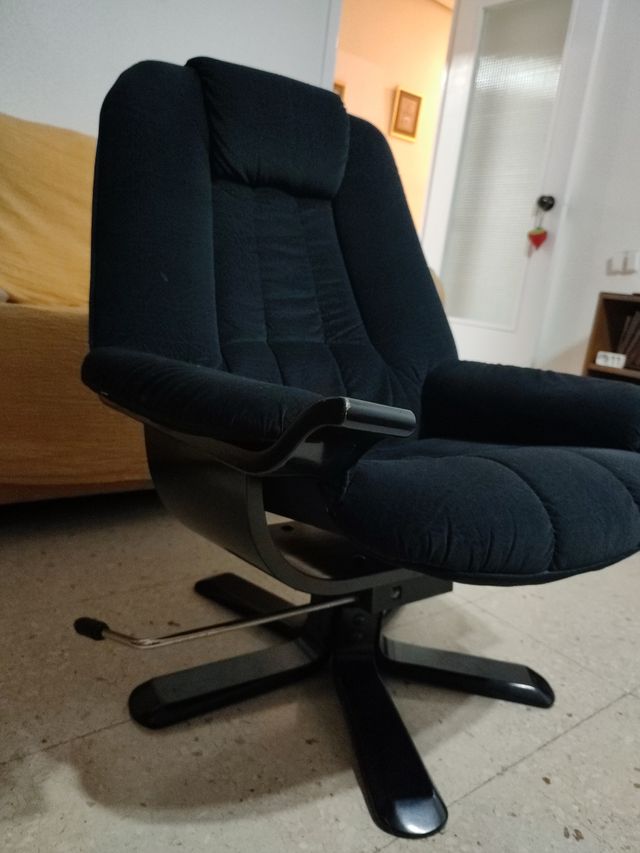 Sillón giratorio .tengo dos