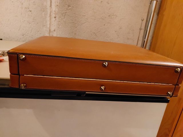 Maletín-portafolios de Ubrique