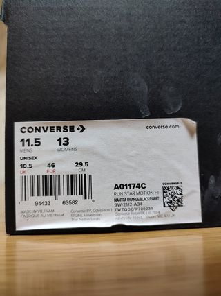 Converse Run star hike