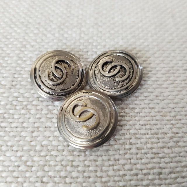 bottoni argentati