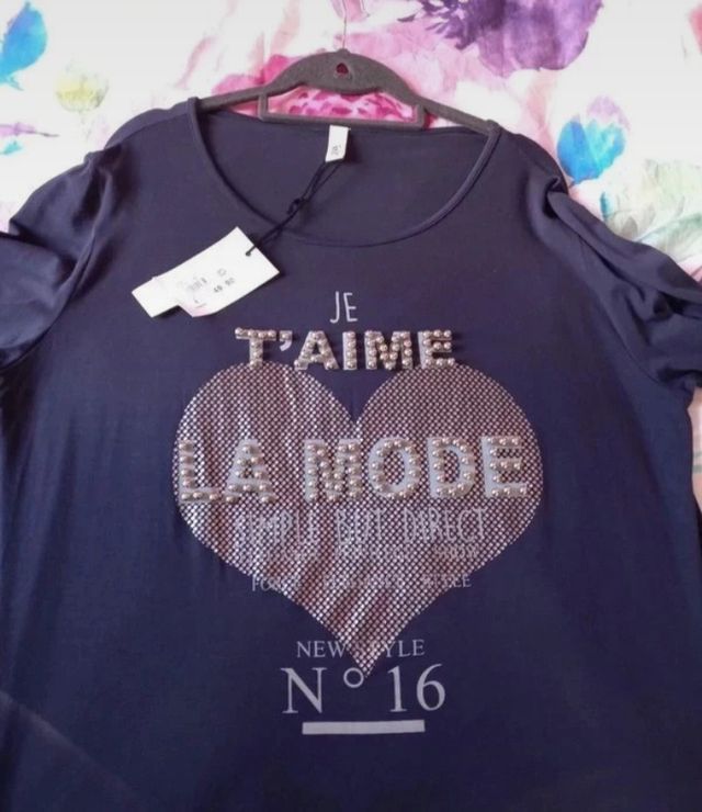 Maglia blu viscosa con applicazioni