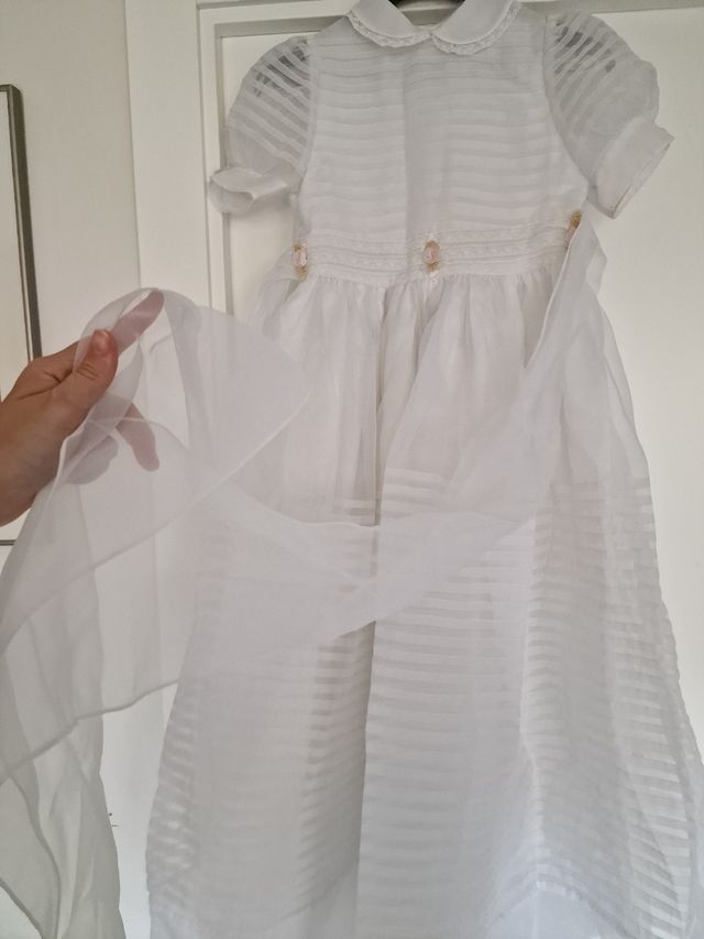 Vestido primera comunión blanco florecitas