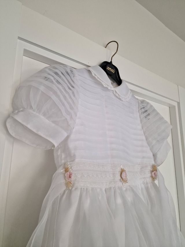 Vestido primera comunión blanco florecitas