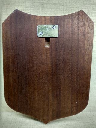 Metopa escudo aguila