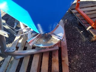 ABONADORA SUSPENDIDA DE 300 KG NUEVA A ESTRENAR.