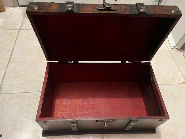 Baúl de madera vintage