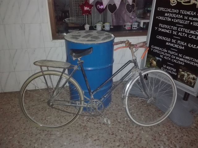 Bicicleta antigua decoración