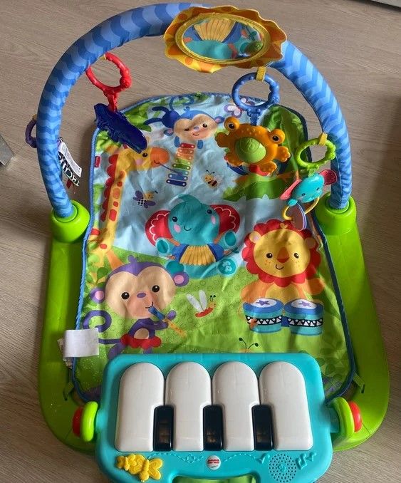 Gimnasio Piano Fisher Price
