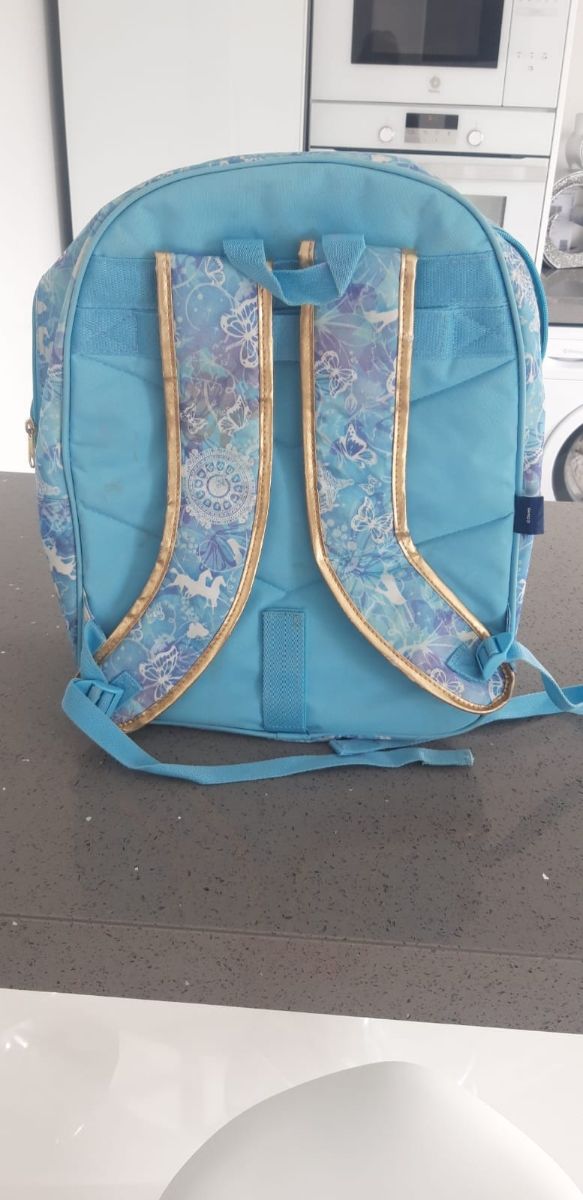 vendo mochila escolar de la cenicienta