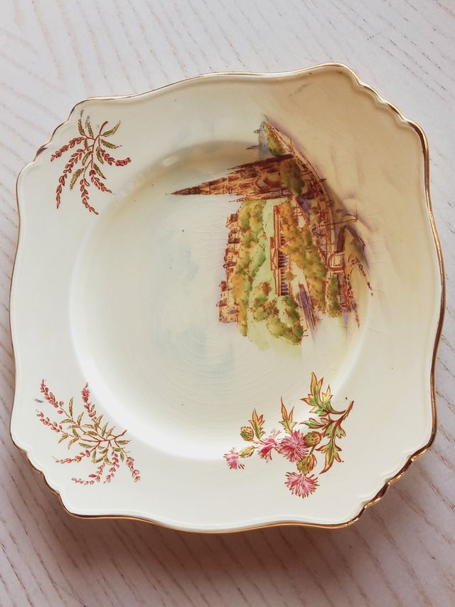 Platos decorativos Royal Winton Grimwades