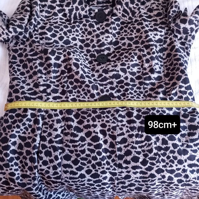 Gabardina/trench animal print