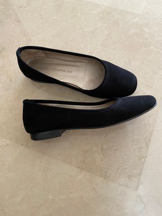 Manoletina ante negro "Verde Esmeralda"