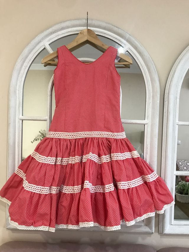 Traje flamenca niña . Desde 7,8,9 años.