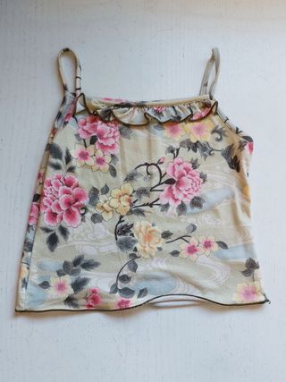 DIEZ PRENDAS segunda mano para niña de 10-14 años.