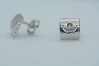 Pendientes Oro Blanco 18 KT Circonita
