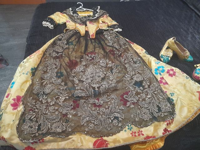 traje fallera del siglo...