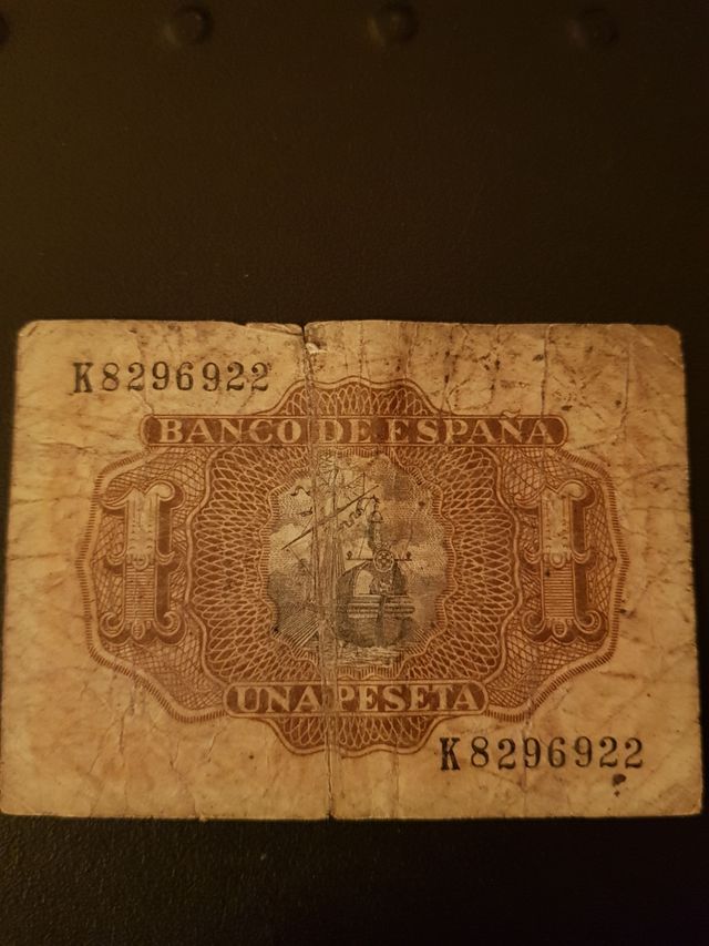 Varios billetes antiguos