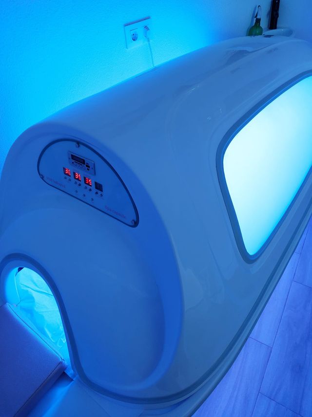 Cúpula de calor, cromoterapia y ozono